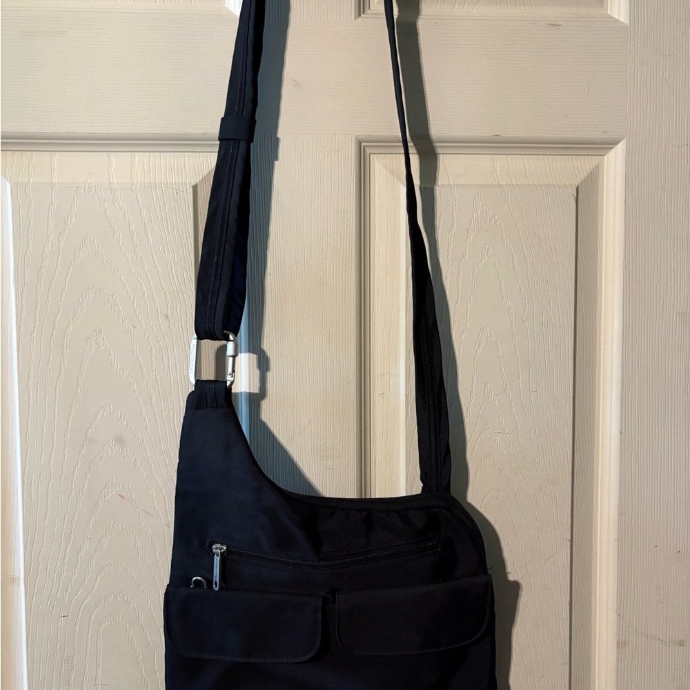 Travelon Black Crossbody Bag